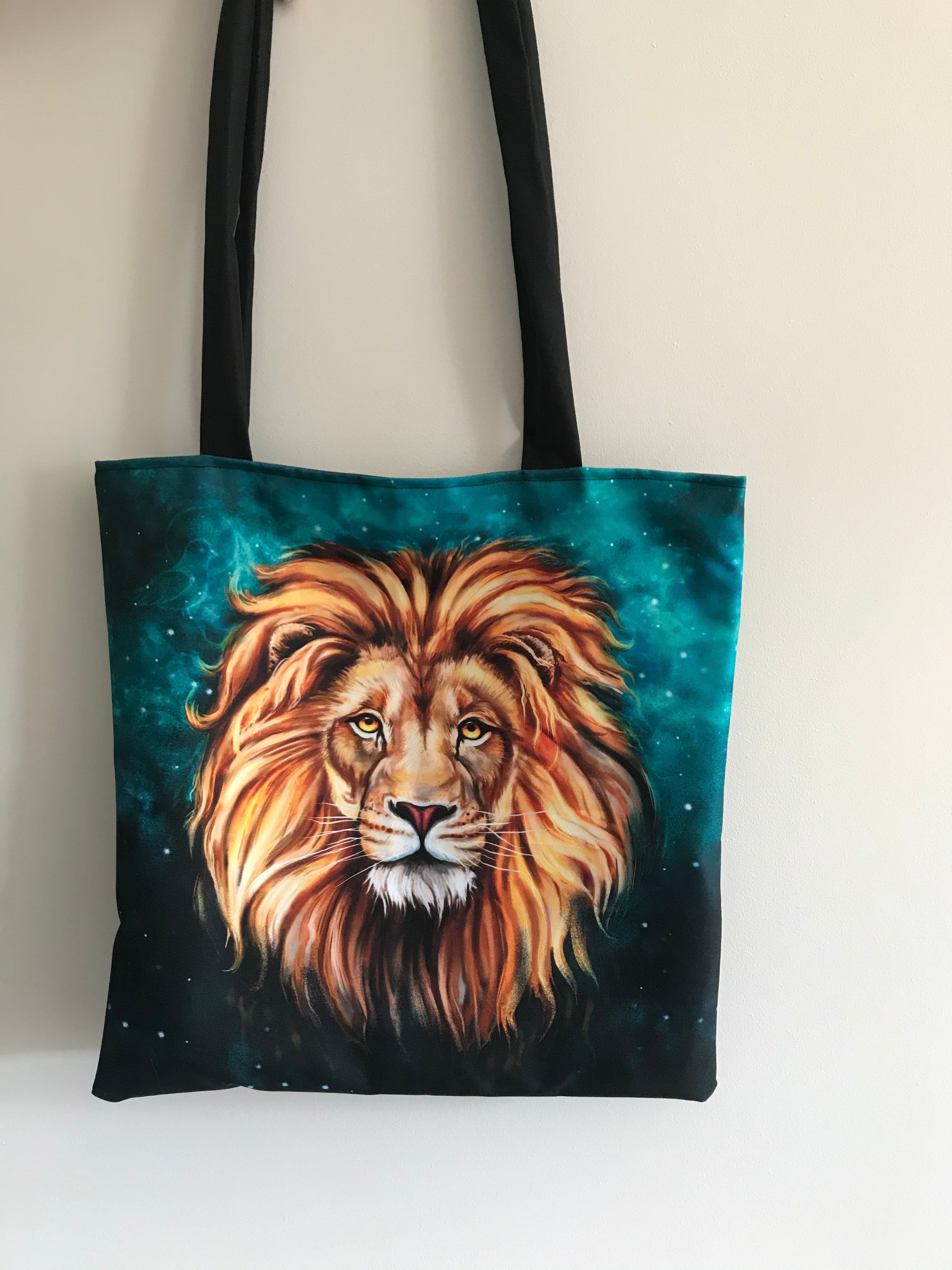 Gold on sale lion bag